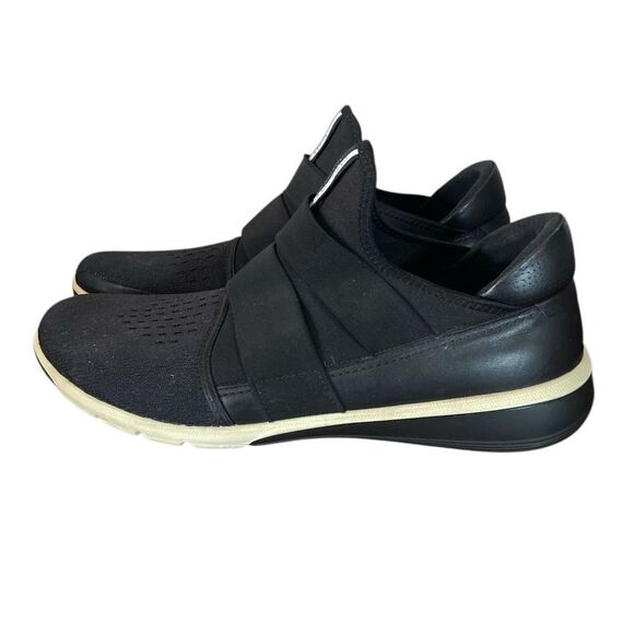 Ecco Shoes Men's Size 14 Black Slip-On Sneakers - Picture 3 of 13